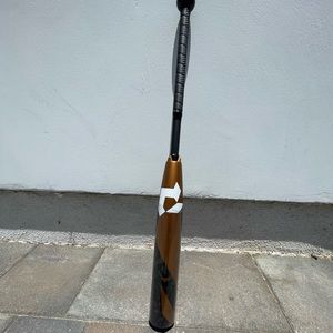 DeMarini ZOA -8